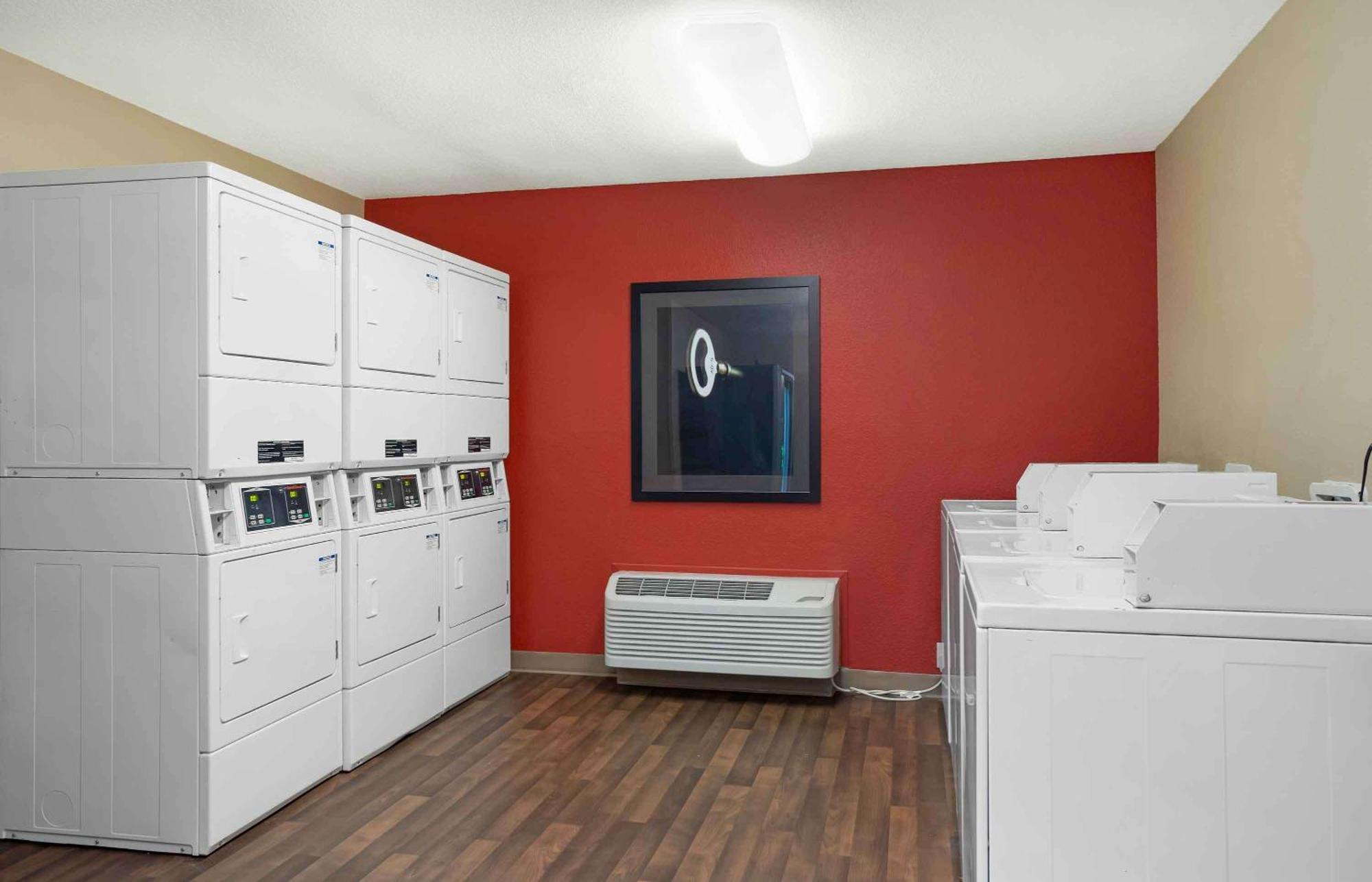 Extended Stay America Suites - Houston - Med Ctr - Greenway Plaza Экстерьер фото